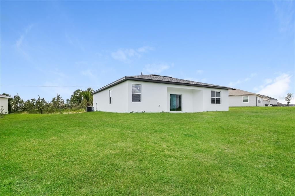 出租: $1,765 (4 贝兹, 2 浴室, 1870 平方英尺)