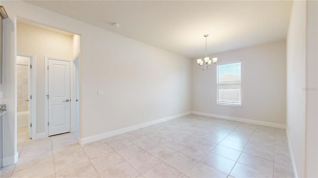 待售: $389,000 (3 贝兹, 2 浴室, 1906 平方英尺)