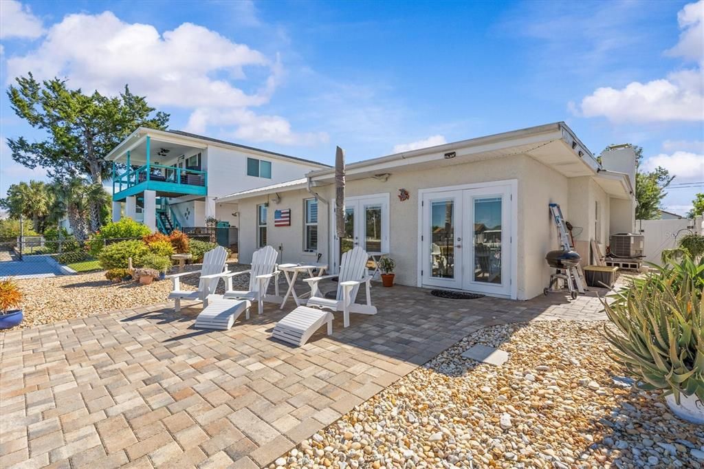 En Venta: $499,900 (3 camas, 2 baños, 1561 Pies cuadrados)