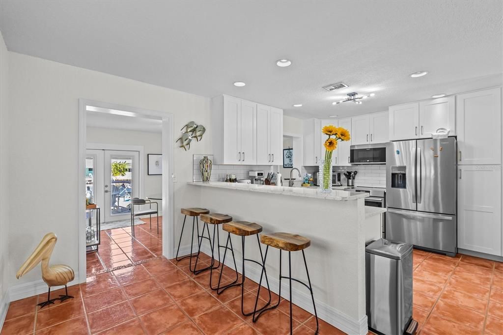 En Venta: $499,900 (3 camas, 2 baños, 1561 Pies cuadrados)