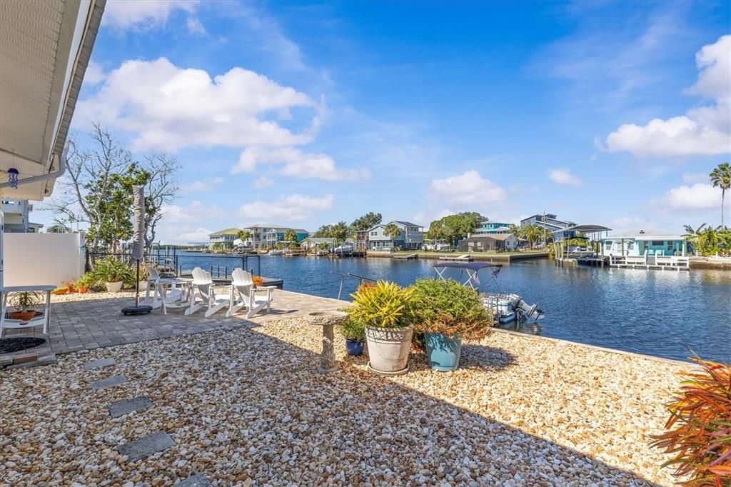 En Venta: $499,900 (3 camas, 2 baños, 1561 Pies cuadrados)