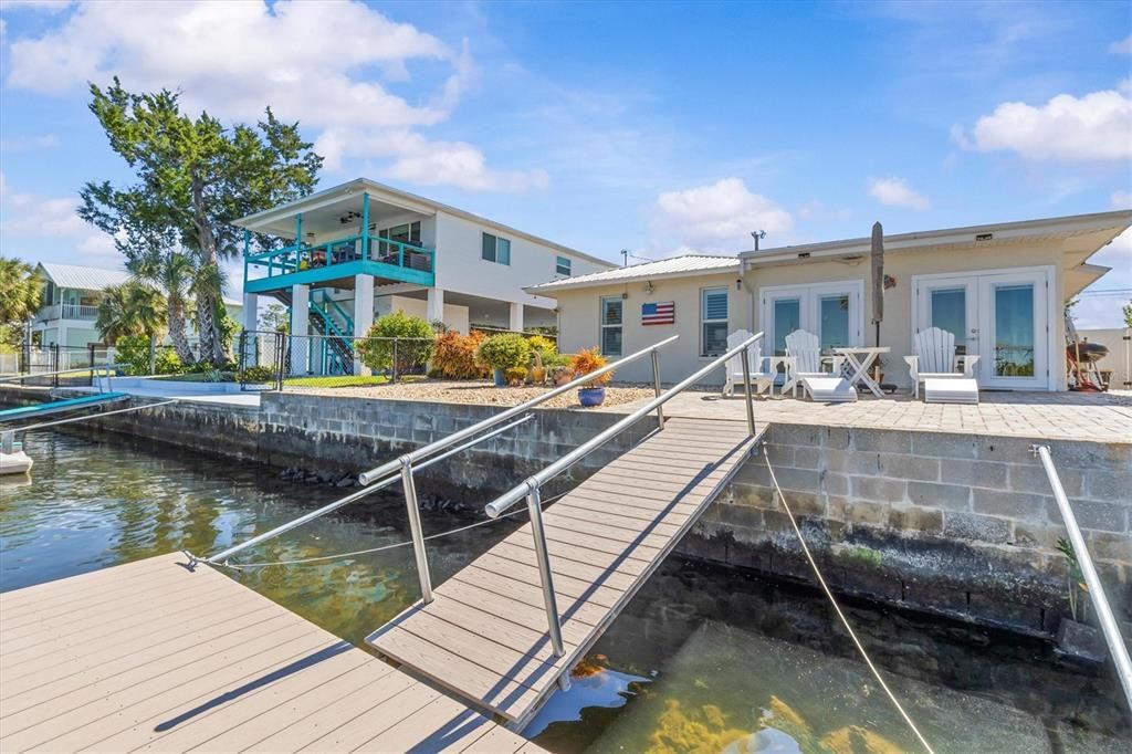 En Venta: $499,900 (3 camas, 2 baños, 1561 Pies cuadrados)