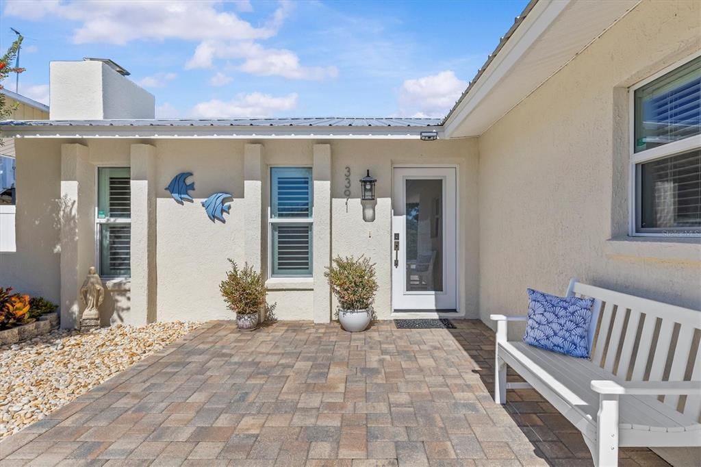 En Venta: $499,900 (3 camas, 2 baños, 1561 Pies cuadrados)