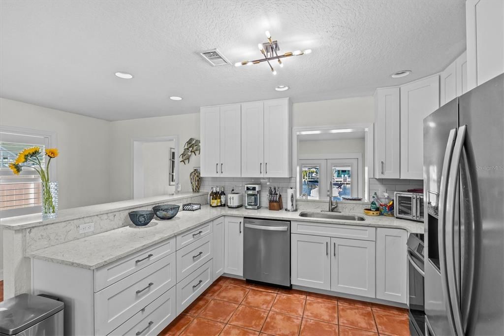 En Venta: $499,900 (3 camas, 2 baños, 1561 Pies cuadrados)