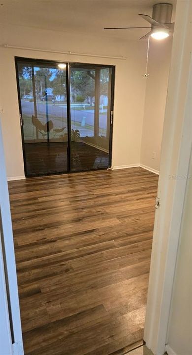 For Sale: $384,900 (3 beds, 2 baths, 1176 Square Feet)