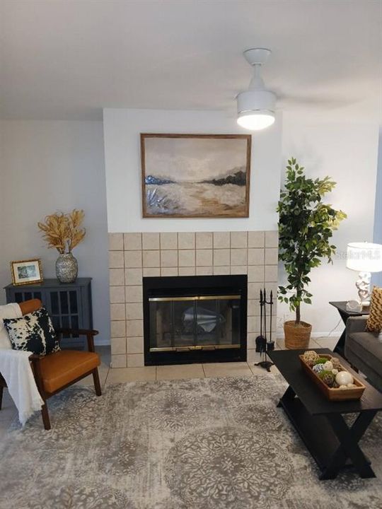 For Sale: $384,900 (3 beds, 2 baths, 1176 Square Feet)