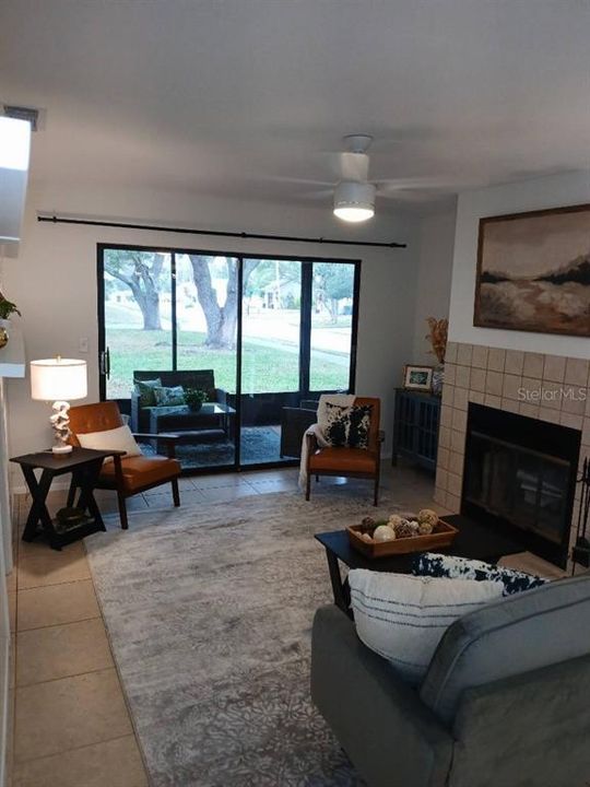 For Sale: $384,900 (3 beds, 2 baths, 1176 Square Feet)