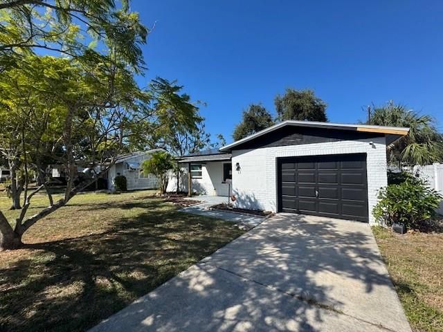 最近租的: $2,600 (2 贝兹, 2 浴室, 1000 平方英尺)