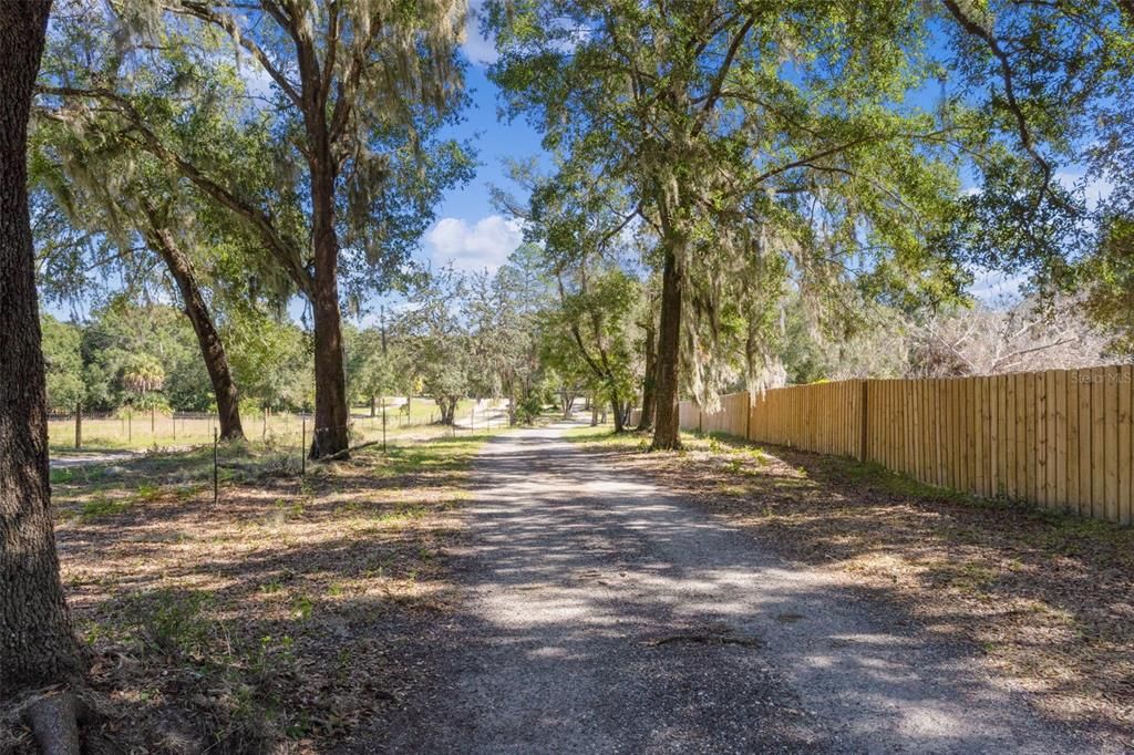 For Sale: $360,000 (3 beds, 2 baths, 1291 Square Feet)