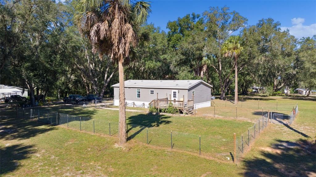 For Sale: $360,000 (3 beds, 2 baths, 1291 Square Feet)