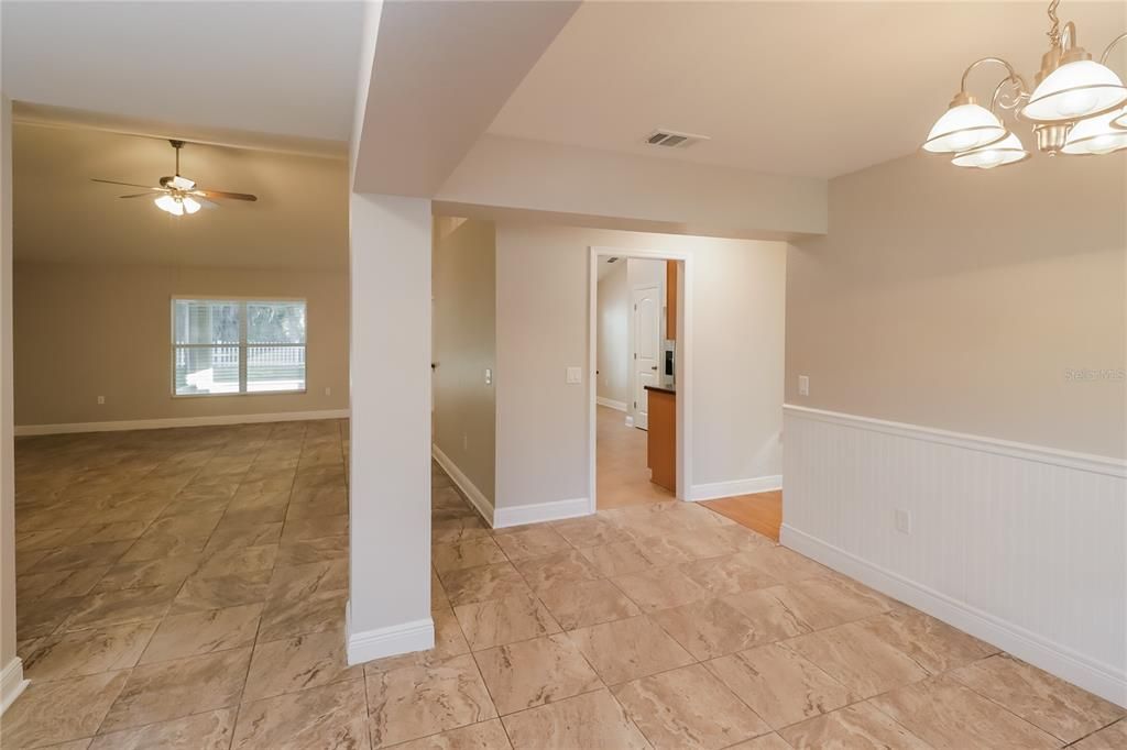 For Rent: $2,160 (3 beds, 2 baths, 2035 Square Feet)