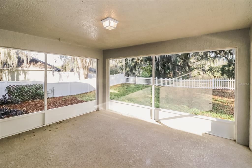 For Rent: $2,160 (3 beds, 2 baths, 2035 Square Feet)