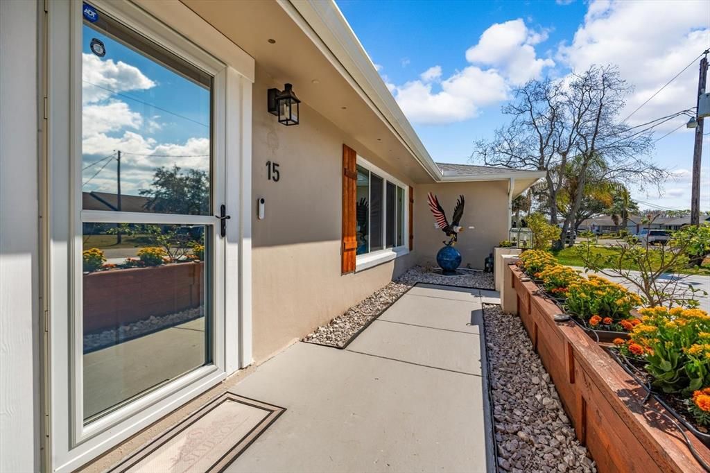 Active With Contract: $729,000 (4 beds, 3 baths, 2792 Square Feet)