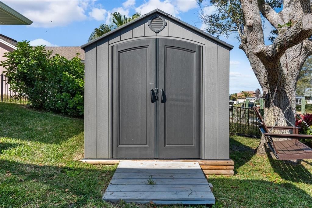 Active With Contract: $729,000 (4 beds, 3 baths, 2792 Square Feet)