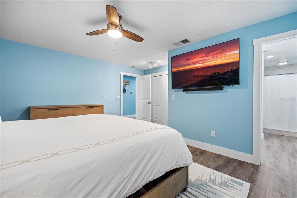 Active With Contract: $729,000 (4 beds, 3 baths, 2792 Square Feet)