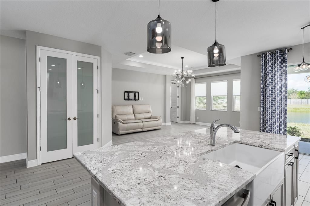 For Rent: $3,500 (3 beds, 3 baths, 2193 Square Feet)