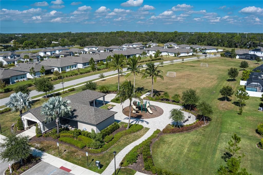 For Rent: $3,500 (3 beds, 3 baths, 2193 Square Feet)