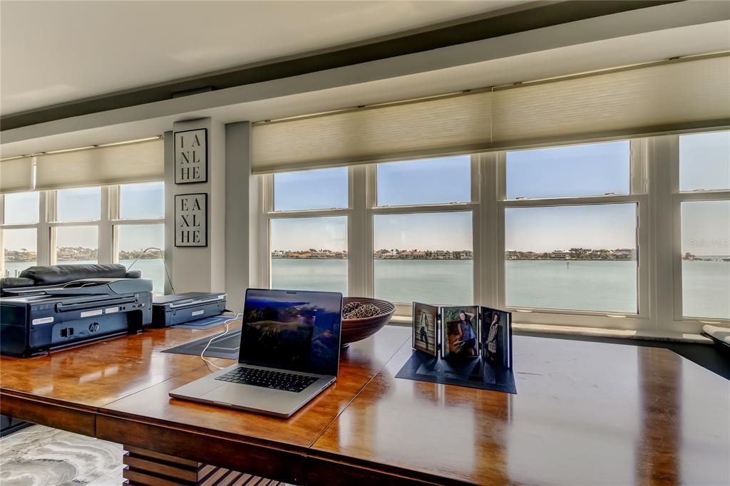 待售: $449,000 (2 贝兹, 2 浴室, 1700 平方英尺)