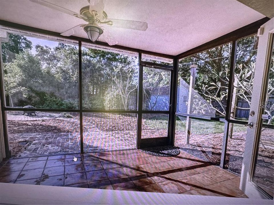 For Sale: $369,000 (3 beds, 1 baths, 1181 Square Feet)