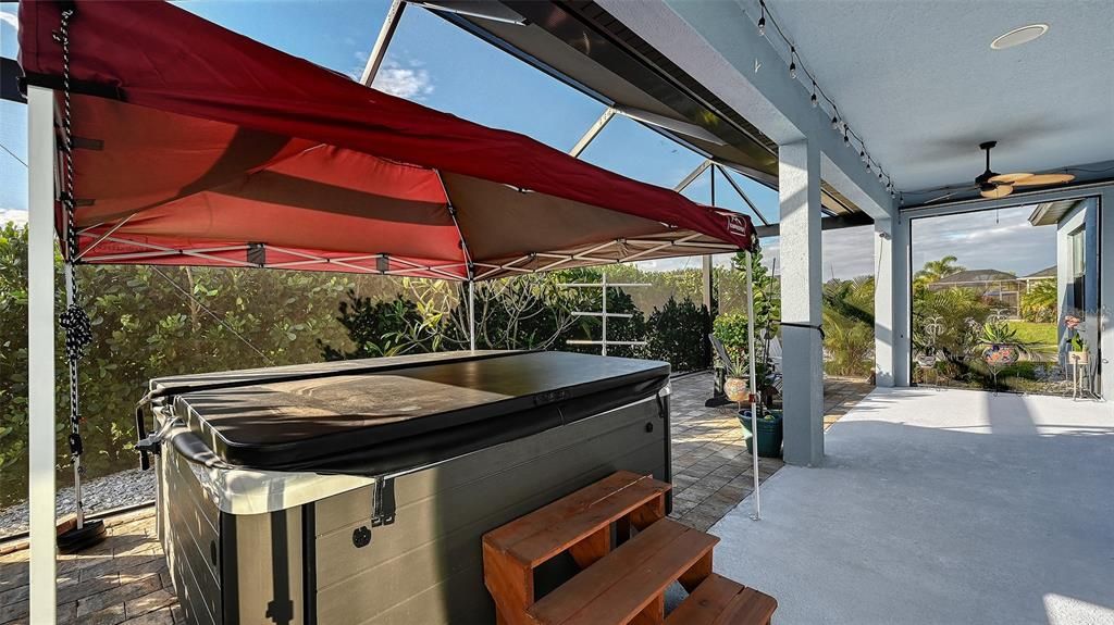 На продажу: $575,000 (3 спален, 3 ванн, 2503 Квадратных фут)