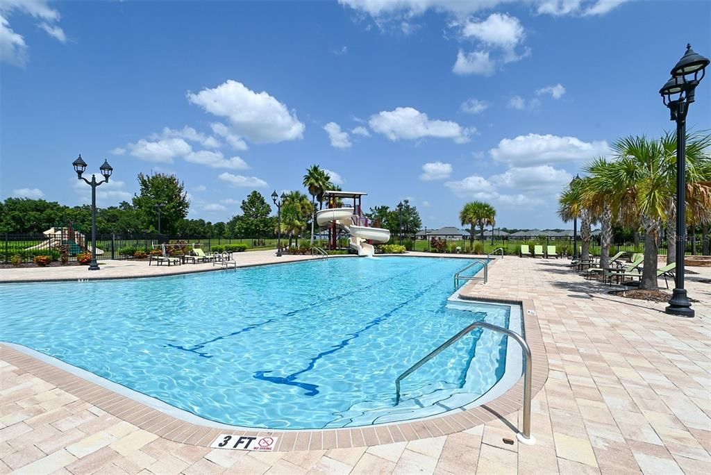 На продажу: $575,000 (3 спален, 3 ванн, 2503 Квадратных фут)