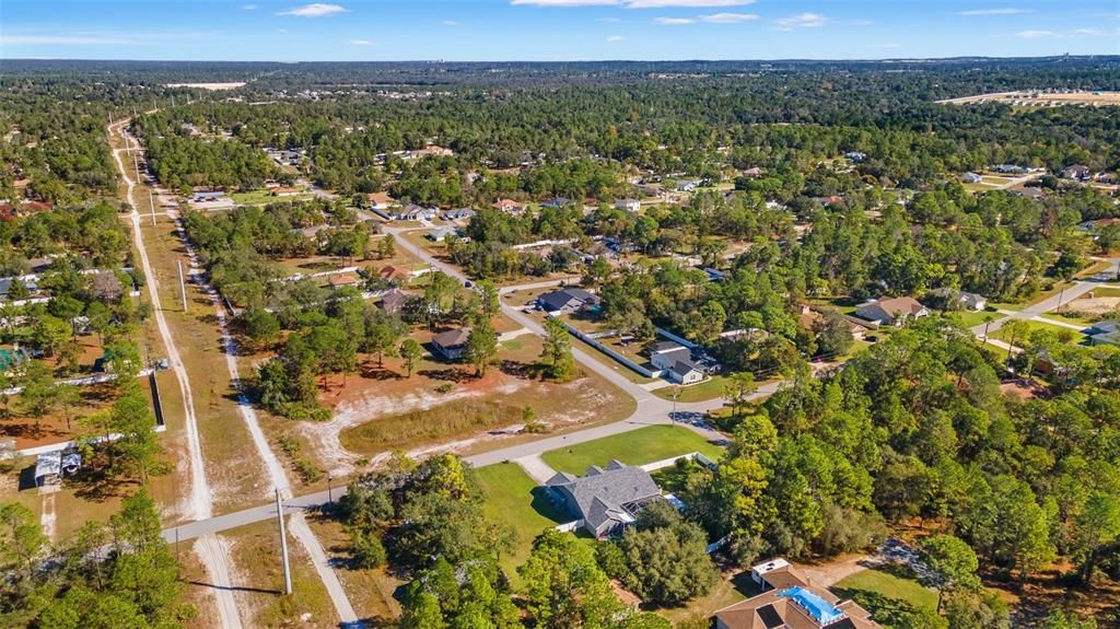 Под контрактом: $625,000 (4 спален, 2 ванн, 2414 Квадратных фут)