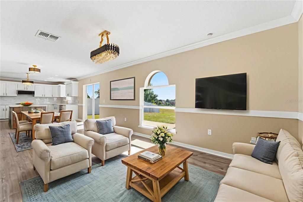 待售: $418,000 (5 贝兹, 3 浴室, 2980 平方英尺)