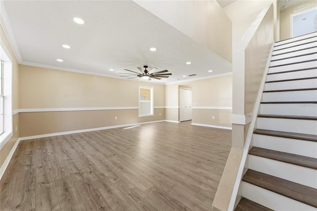 待售: $418,000 (5 贝兹, 3 浴室, 2980 平方英尺)