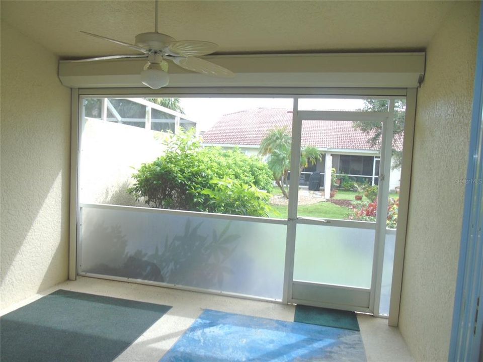 В аренду: $1,900 (2 спален, 2 ванн, 1451 Квадратных фут)