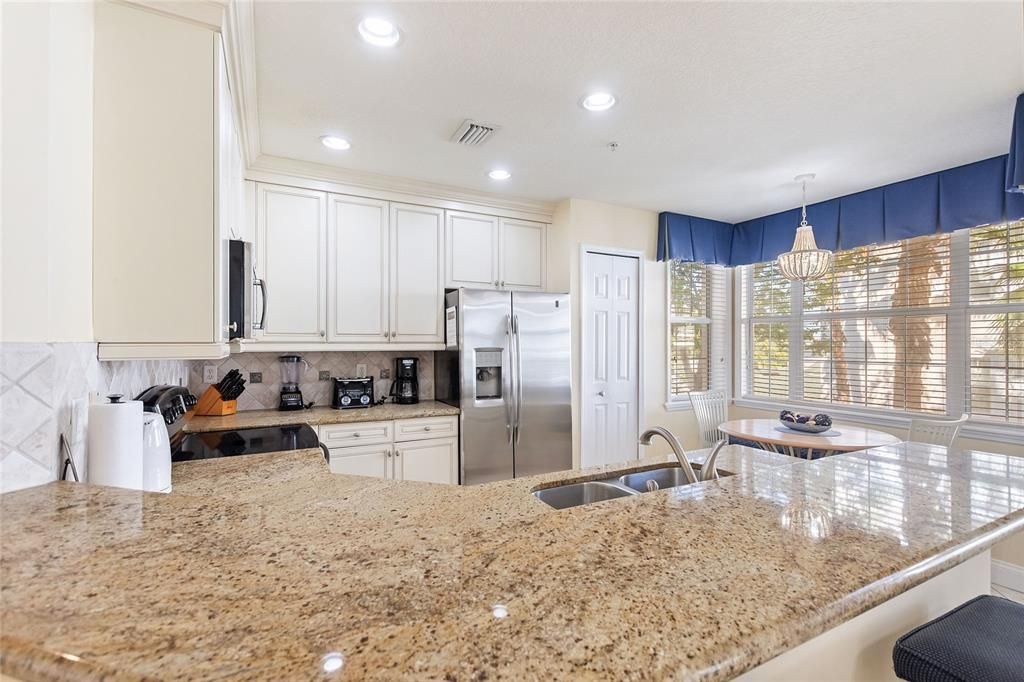 For Sale: $314,000 (3 beds, 2 baths, 1419 Square Feet)