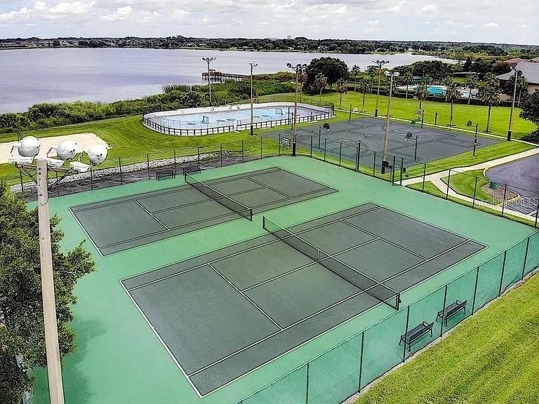 En Renta: $4,900 (5 camas, 3 baños, 3743 Pies cuadrados)