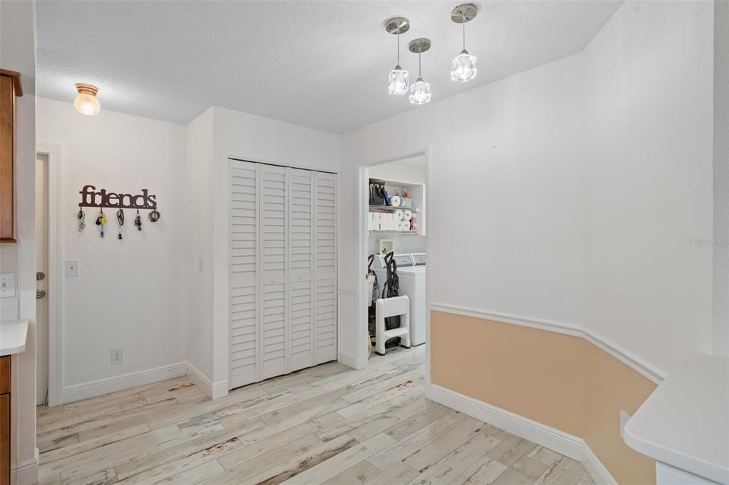 待售: $289,900 (2 贝兹, 2 浴室, 1470 平方英尺)