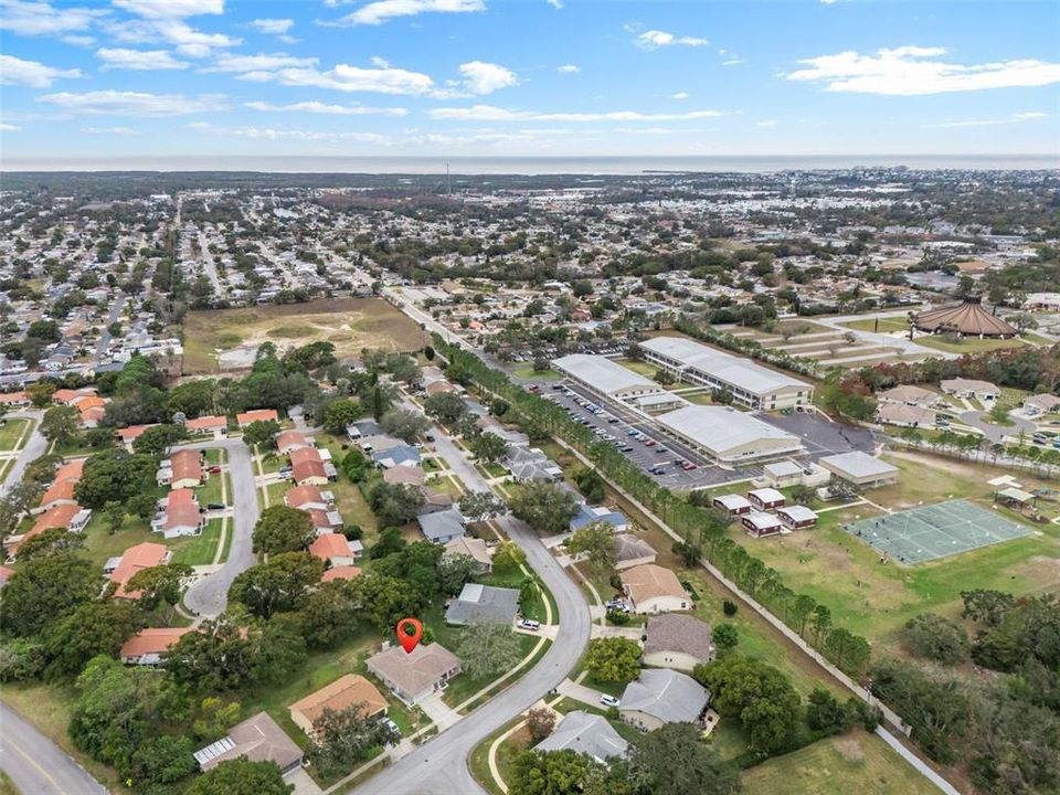 待售: $289,900 (2 贝兹, 2 浴室, 1470 平方英尺)