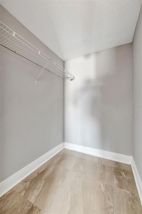 Active With Contract: $650,000 (5 beds, 4 baths, 3908 Square Feet)