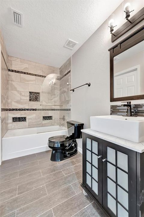 Active With Contract: $650,000 (5 beds, 4 baths, 3908 Square Feet)