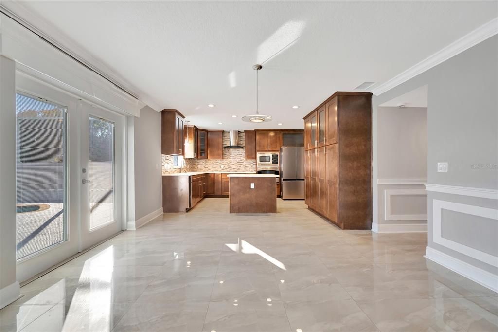 Active With Contract: $650,000 (5 beds, 4 baths, 3908 Square Feet)