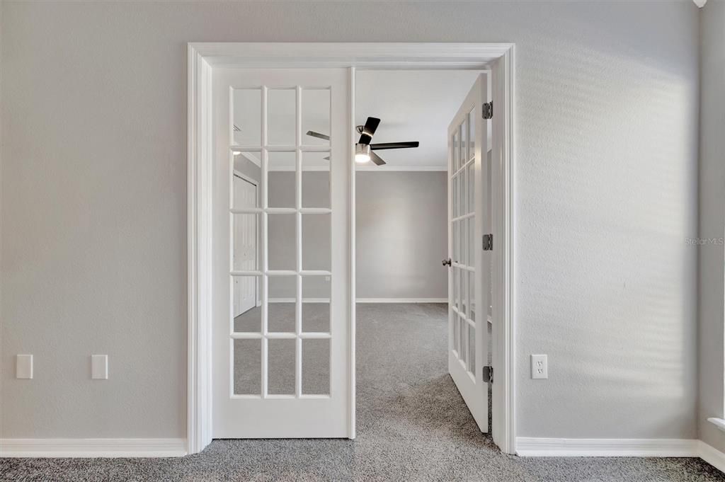 Active With Contract: $650,000 (5 beds, 4 baths, 3908 Square Feet)