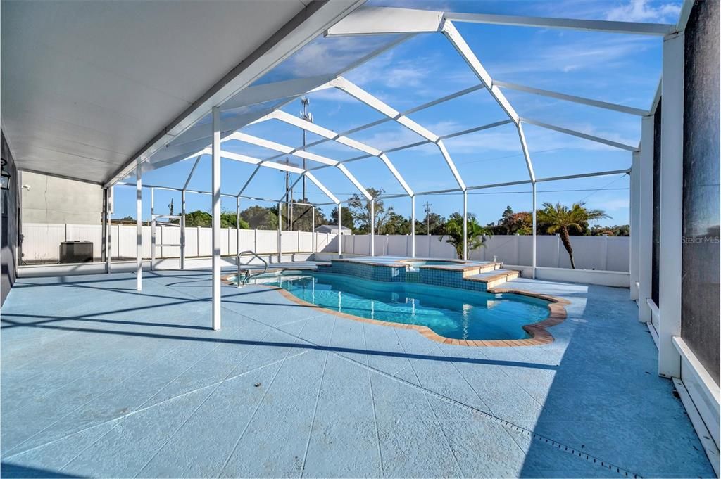 Active With Contract: $650,000 (5 beds, 4 baths, 3908 Square Feet)