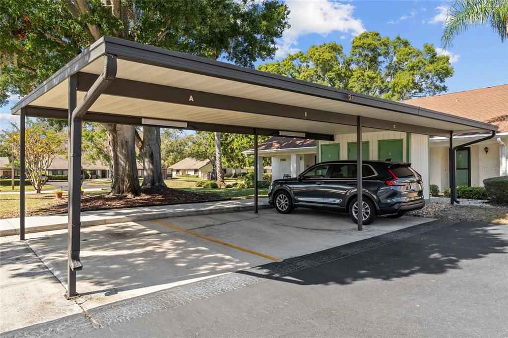 Active With Contract: $189,000 (1 beds, 1 baths, 815 Square Feet)