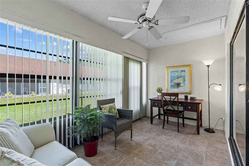 Active With Contract: $189,000 (1 beds, 1 baths, 815 Square Feet)
