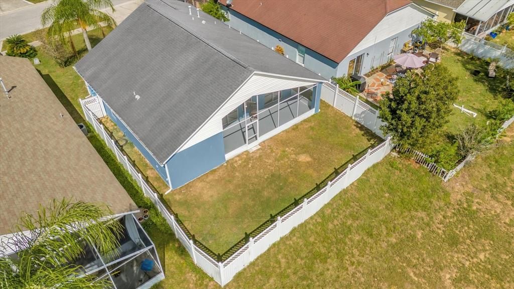 合同活跃: $269,900 (3 贝兹, 2 浴室, 1260 平方英尺)