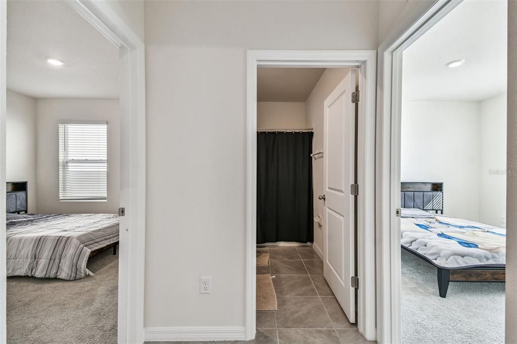 For Rent: $3,000 (4 beds, 2 baths, 1846 Square Feet)