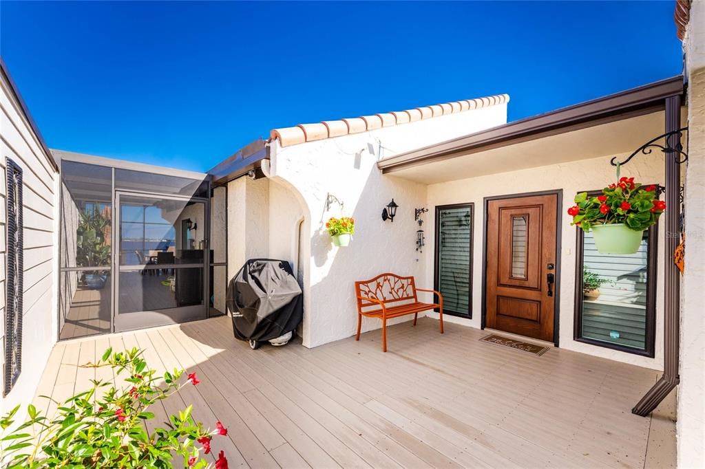 Activo con contrato: $499,000 (3 camas, 2 baños, 2164 Pies cuadrados)