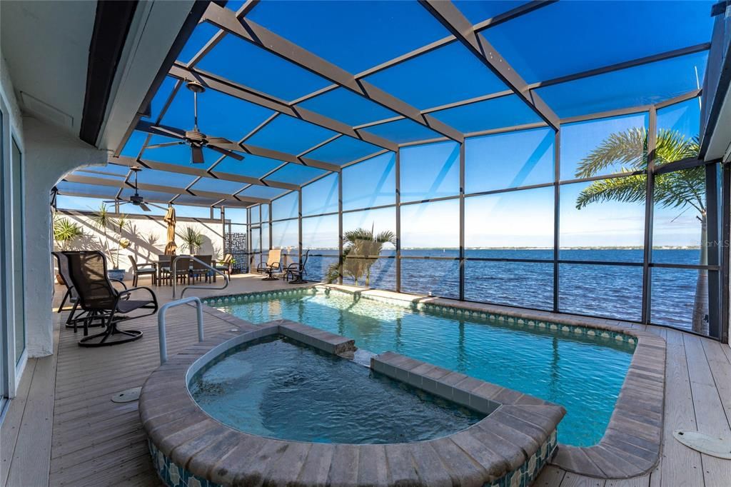 Activo con contrato: $499,000 (3 camas, 2 baños, 2164 Pies cuadrados)