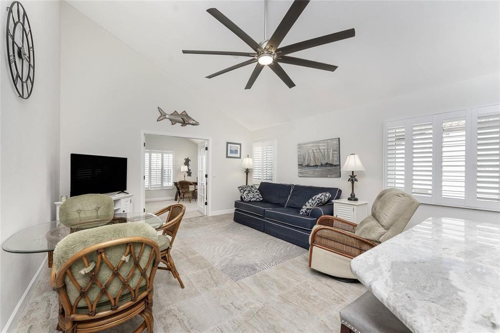 Activo con contrato: $499,000 (3 camas, 2 baños, 2164 Pies cuadrados)