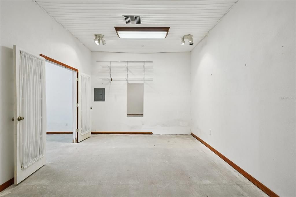 For Sale: $485,000 (3 beds, 2 baths, 1784 Square Feet)