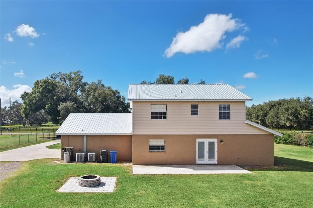 For Sale: $485,000 (3 beds, 2 baths, 1784 Square Feet)