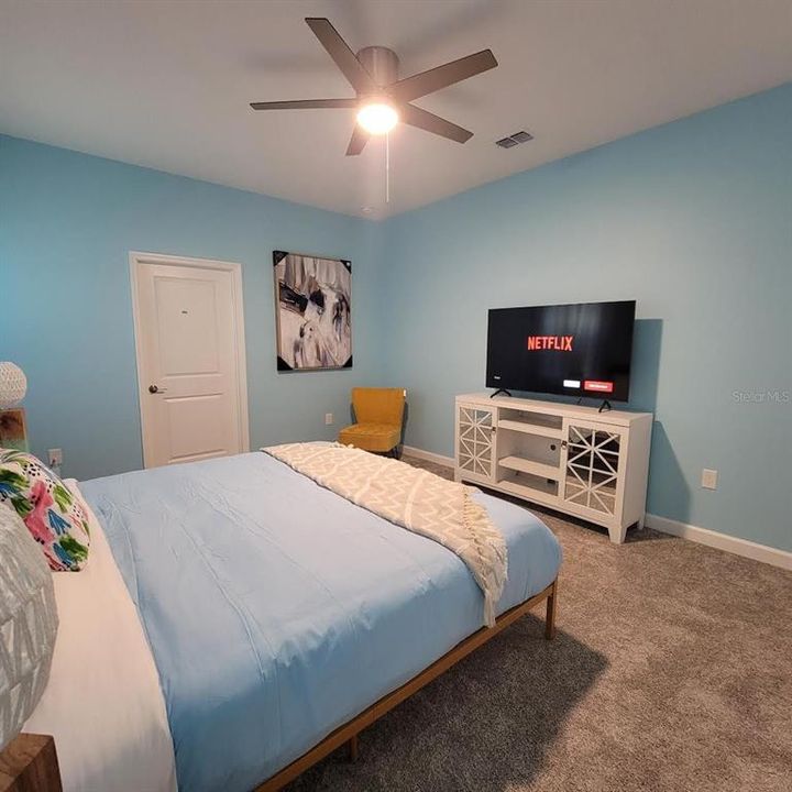 En Venta: $979,000 (8 camas, 5 baños, 4289 Pies cuadrados)