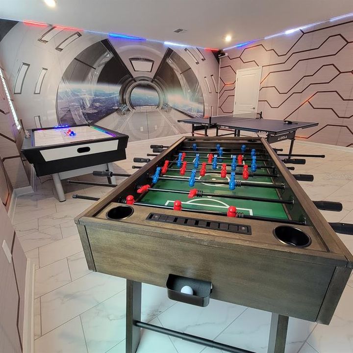 En Venta: $979,000 (8 camas, 5 baños, 4289 Pies cuadrados)