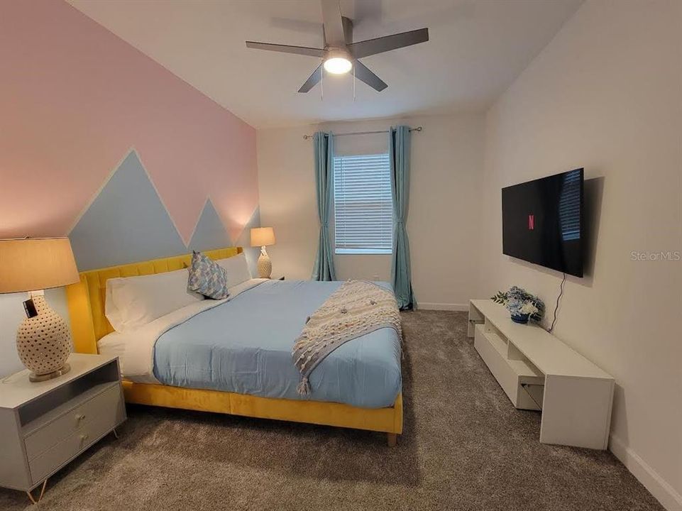 En Venta: $979,000 (8 camas, 5 baños, 4289 Pies cuadrados)